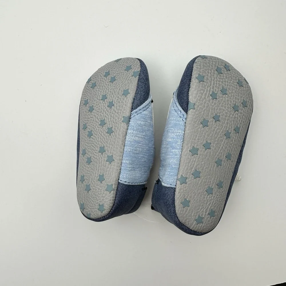 Ro+Me by Robeez Baby Boys Gray Whale Shoes Slip On Soft Sole Unworn 6-12 Months